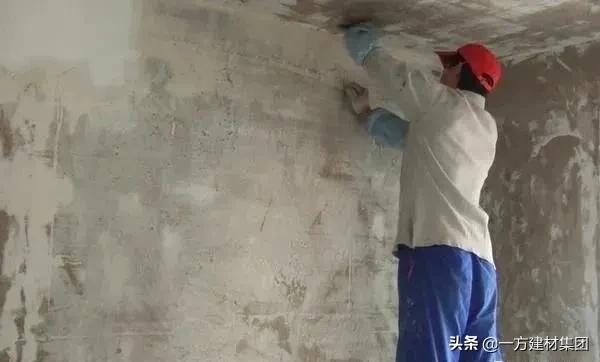 墙面返碱补墙膏可以修补吗,水泥墙面返碱彻底解决方法