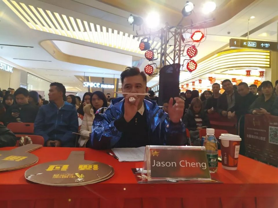 只要你想唱，我们给你舞台。站上舞台，你就是明星。