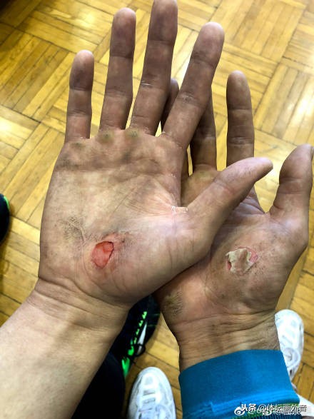 男排教练体罚队员,八一队男排教练处理结果