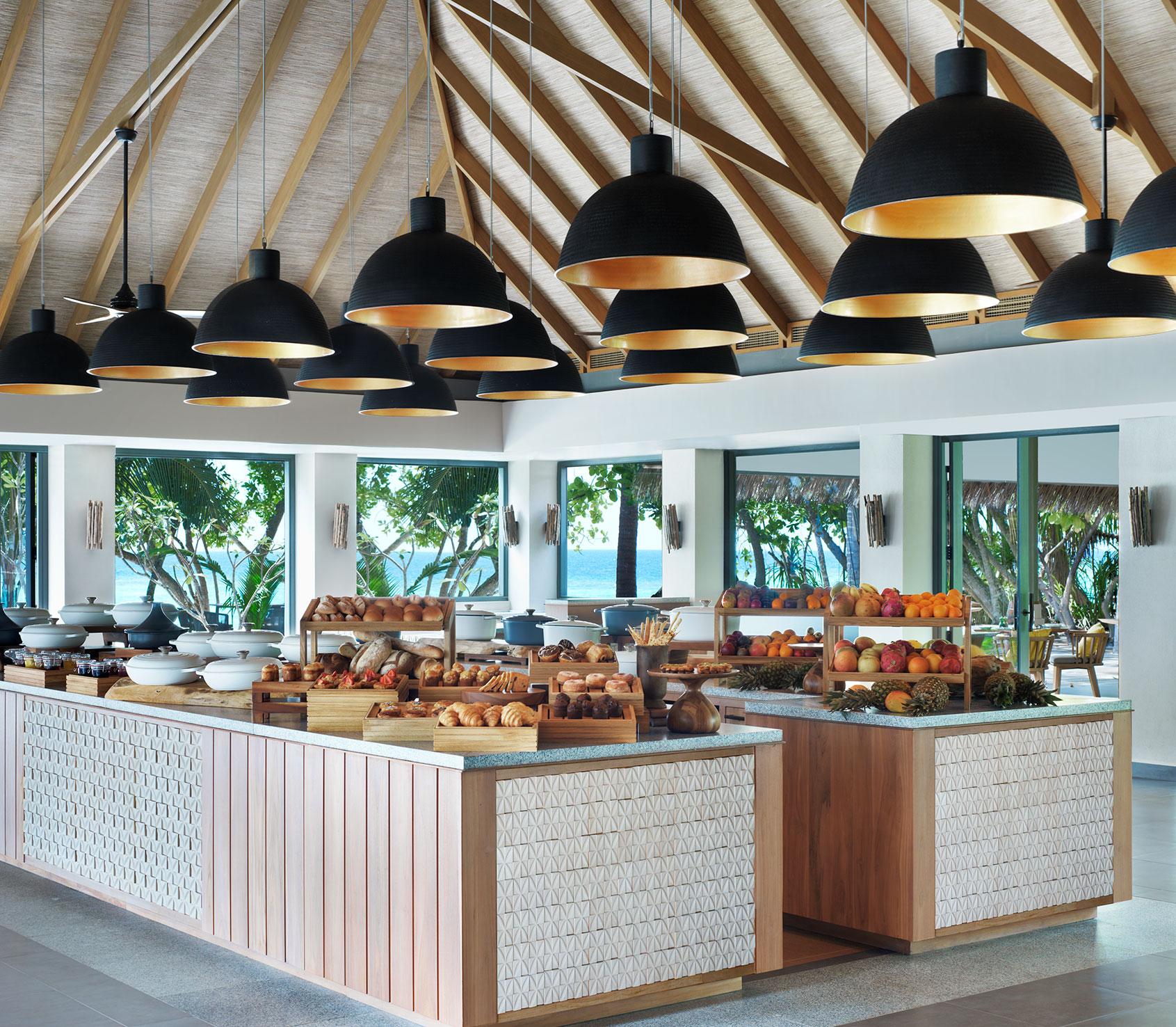 马尔代夫中等岛消费攻略,马尔代夫瓦卡鲁岛地理位置