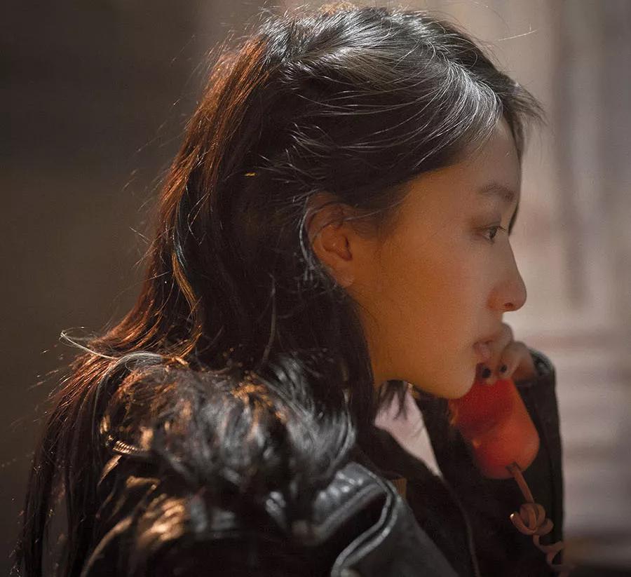 周冬雨再次提名金像奖打了谁的脸,周冬雨再获金像奖提名素颜也超美