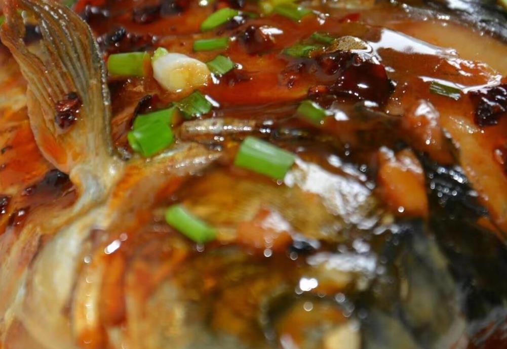 鱼刺卡在喉咙喝醋能把鱼刺软化吗,鱼刺卡喉咙的最佳处理鱼刺方法