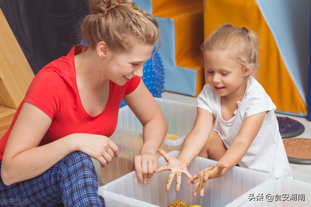 听觉统合训练对孤独症儿童的康复治疗如何开展？看大咖介绍明白了