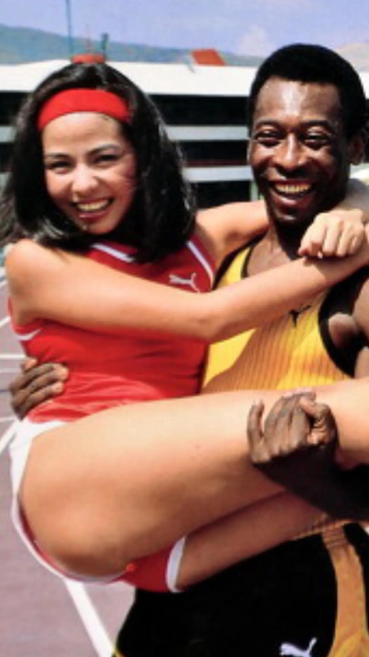 球王贝利的乌鸦,球王贝利使用什么艺术手法