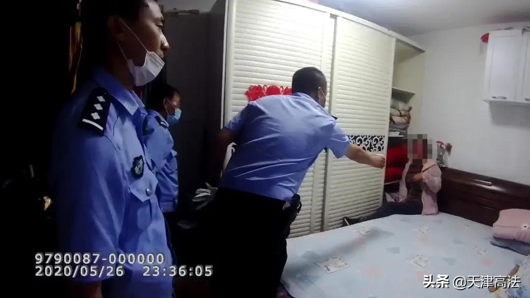 徒手夺刀是不是扯淡,徒手夺刀为什么那么多鲜血