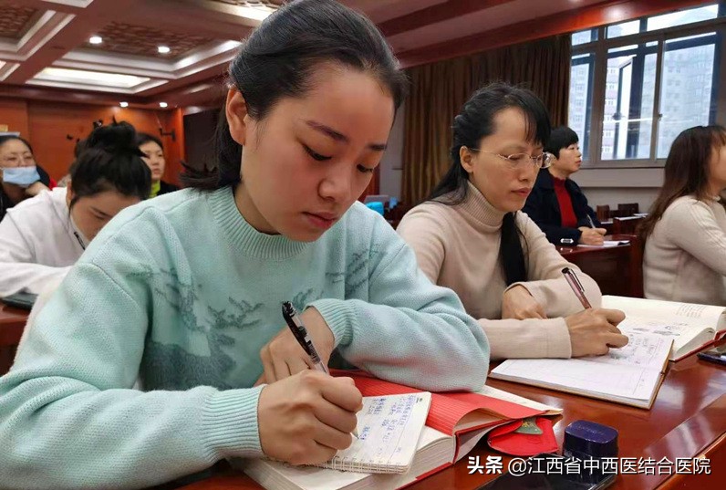 张秀勤全息刮痧培训班,张秀勤全息经络刮痧美容顺序