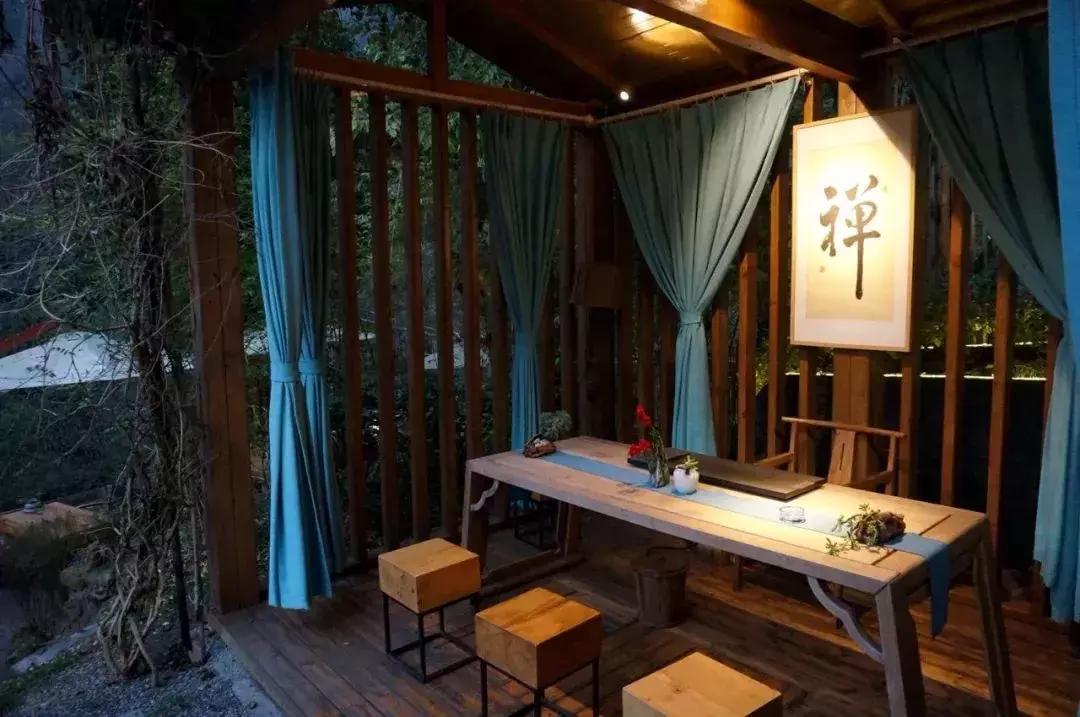青城山隐居民宿幽悟原宿,睡进乡野民宿