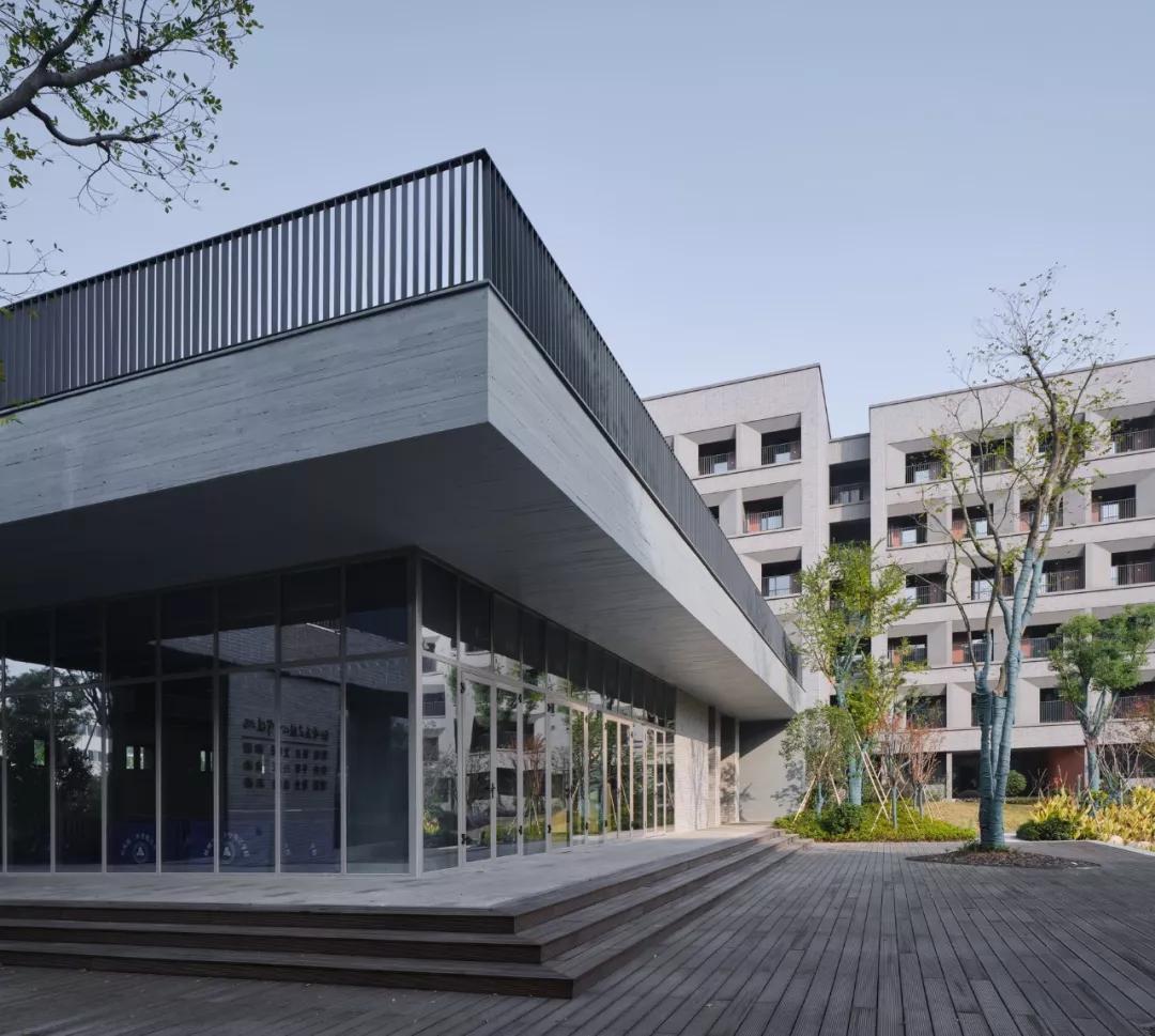 杭州第二中学宿舍图,杭州二中钱江学校寝室