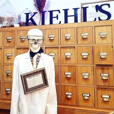 科颜氏为啥叫骨头先生,科颜氏的骨头先生图片