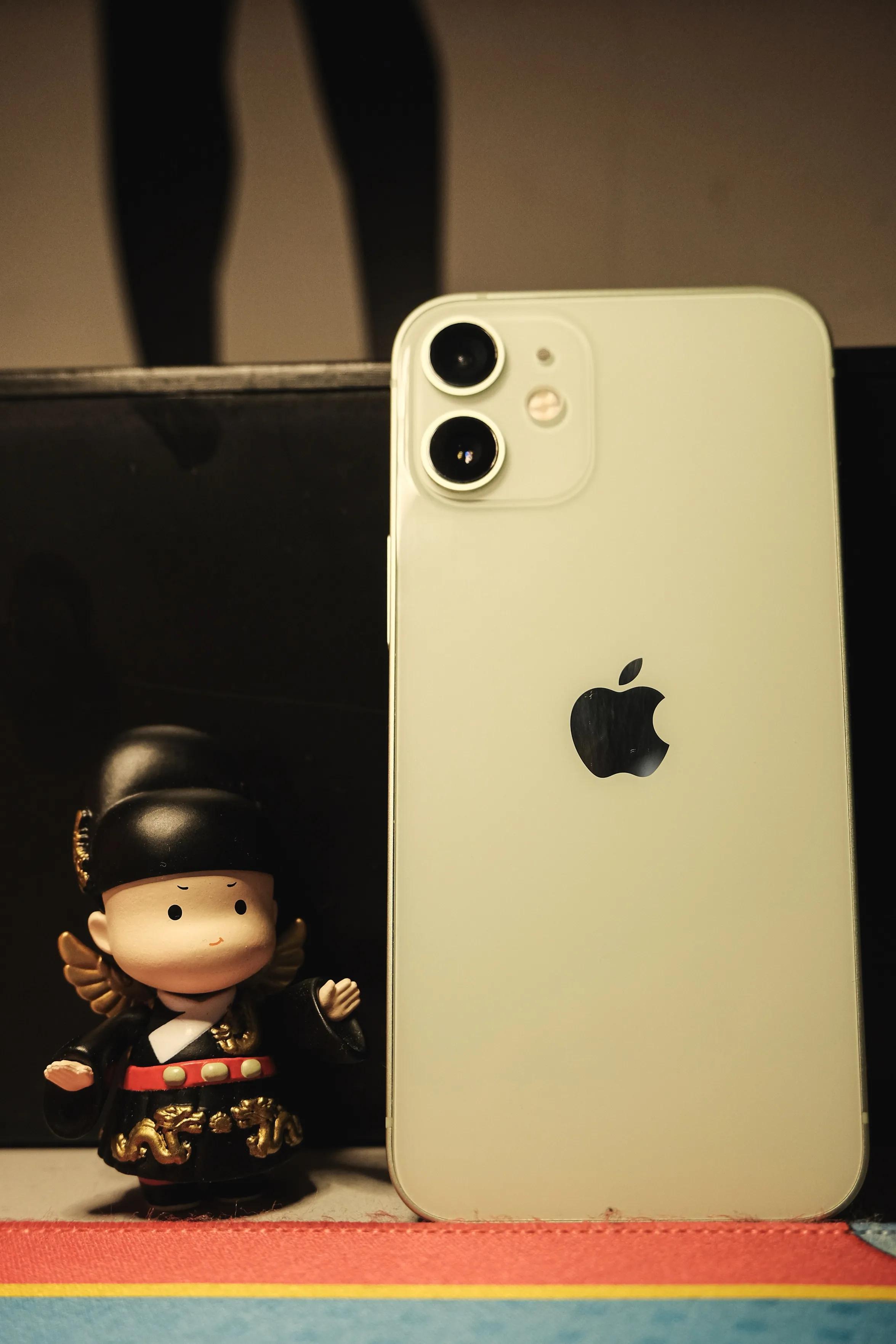 11pro对比iphone8,iphone8使用体验与对比