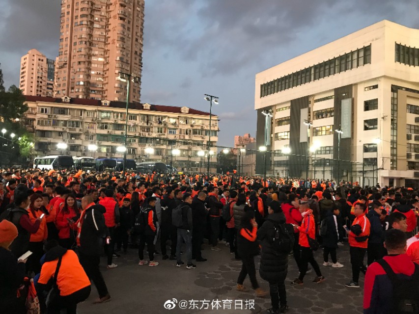 足协杯山东泰山对阵青岛直播,足协杯决赛山东泰山vs申花推荐