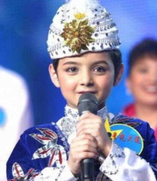 12位童星今昔对比,从知名童星沦落为阶下囚