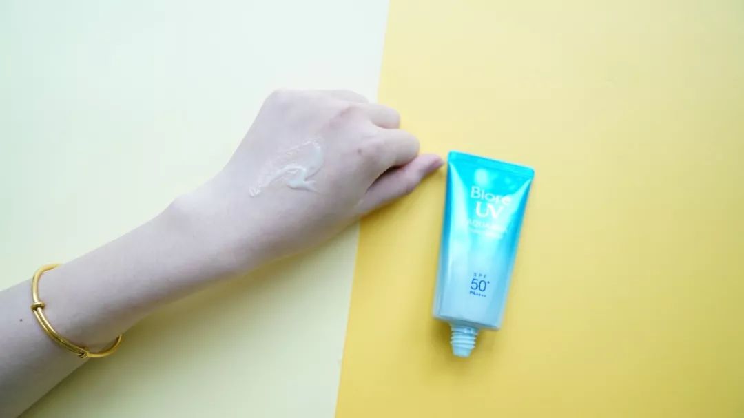 夏天好用不油腻的防晒推荐,夏天到了防晒也要有颜值
