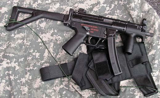 设计最完美的冲锋枪,老版本改良冲锋枪