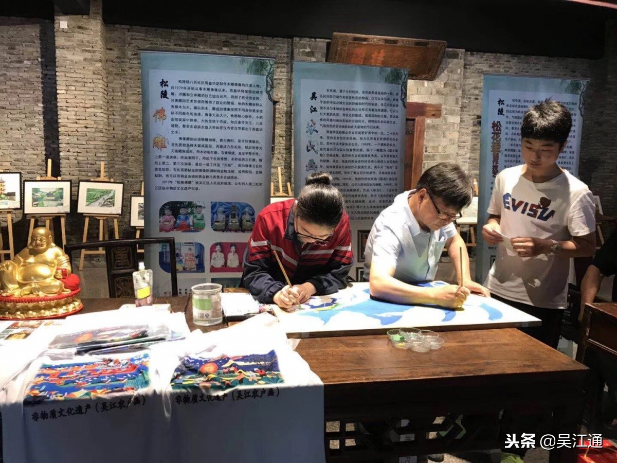 这位吴江农民，用画笔绘出五彩的梦