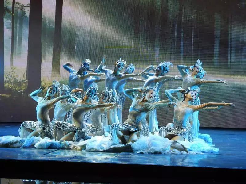 兴安盟的红色文化,文博灯光艺术节