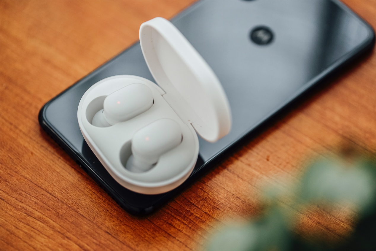 红米蓝牙耳机airdots3青春版评测,小米耳机airdots青春版使用说明书