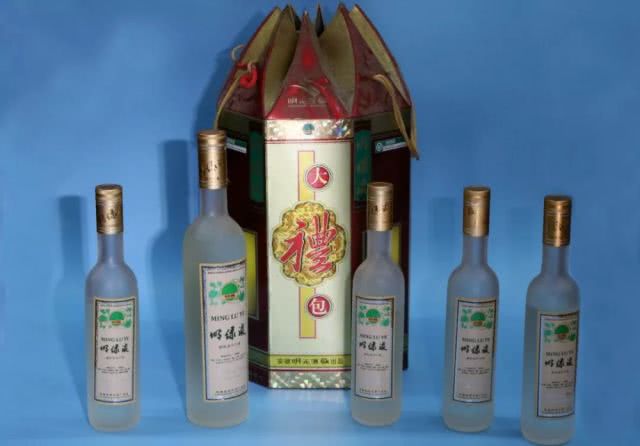 明光酒9年43度多少钱一瓶,明光16年酒41度价格