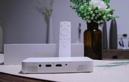 投影仪测评排行榜前十名品牌直播,投影仪测评排行榜前十名2024款