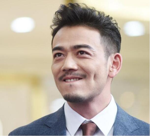 小包总被爆料出轨的人,小包总和杨烁现状