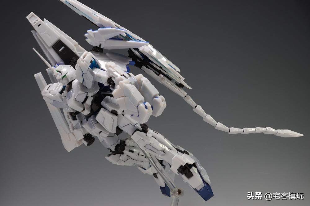 新手适合玩rg独角兽高达吗,模玩高达独角兽rg