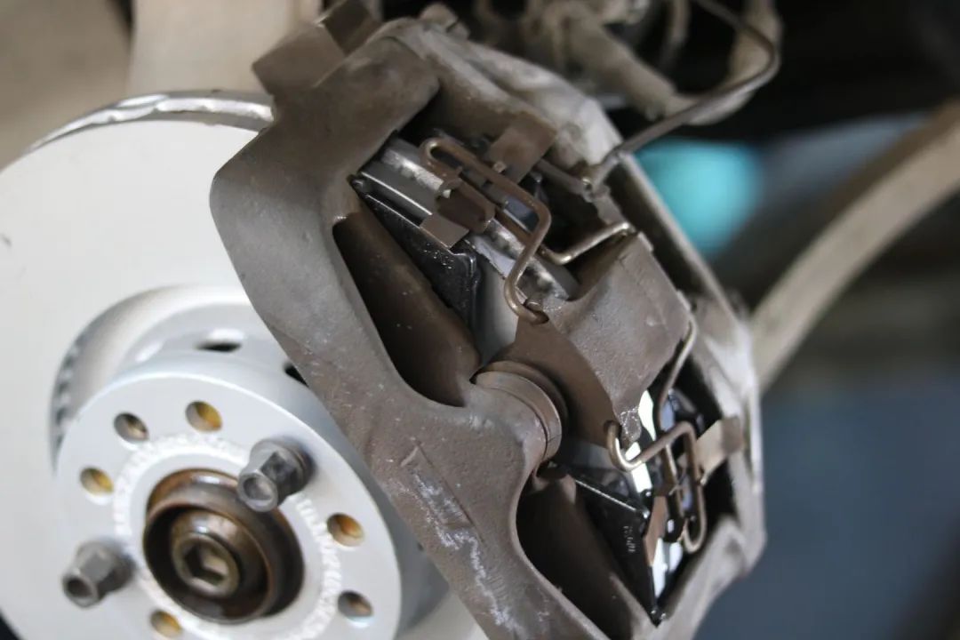 怪兽修车老途观,怪兽修车翻新艾力绅