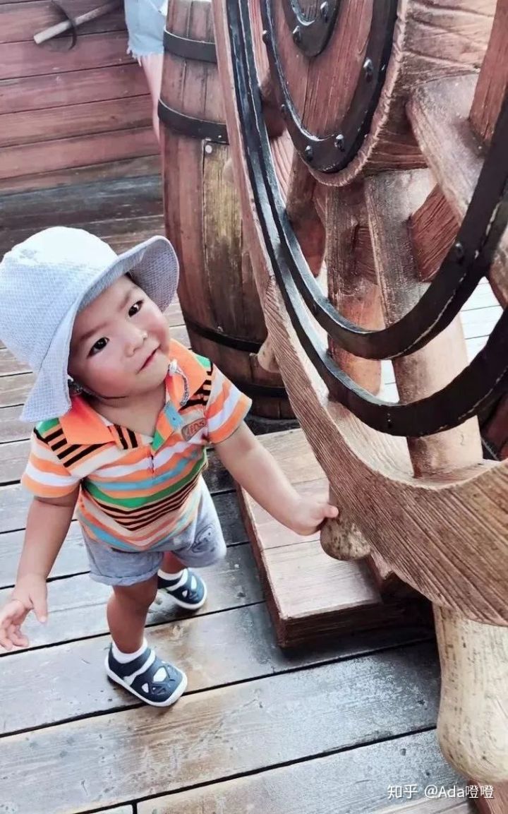 独自带2岁的娃怒刷了10次上海迪士尼，不听我听谁？