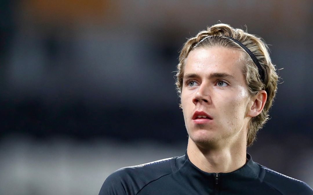 坎特维尔|英格兰“新贝克汉姆”,潇洒飘逸的诺维奇中场新星