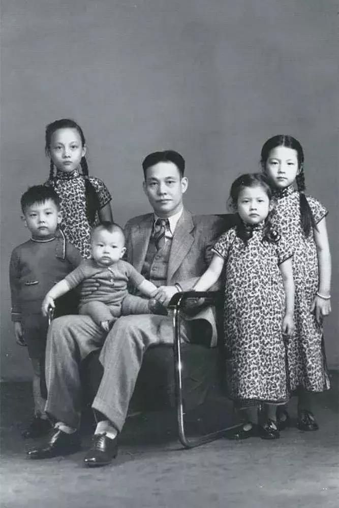 周信芳的故事,周信芳子女传奇