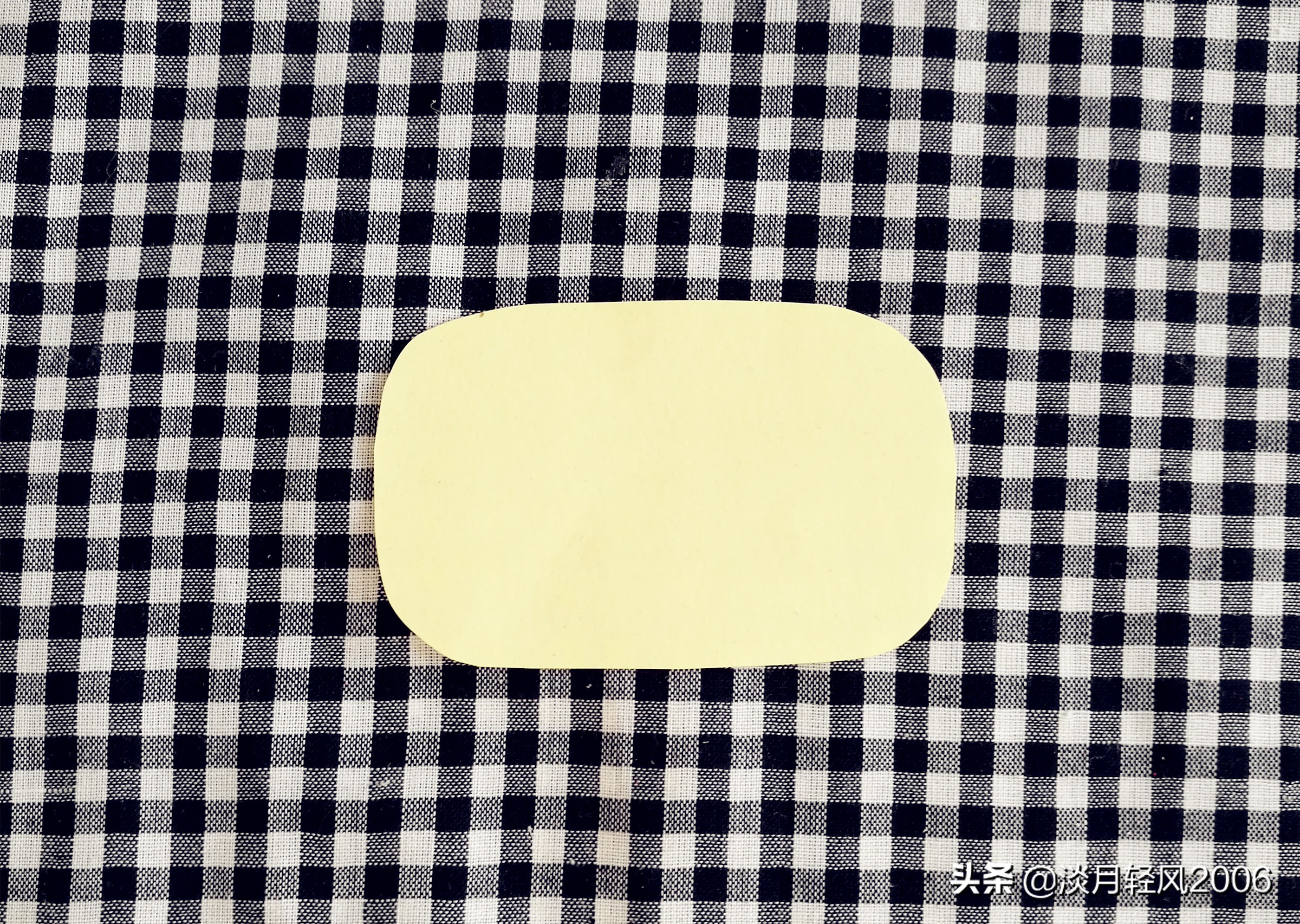 怎么用卡纸做一只可爱的小猪,最简单的手工可爱小猪制作