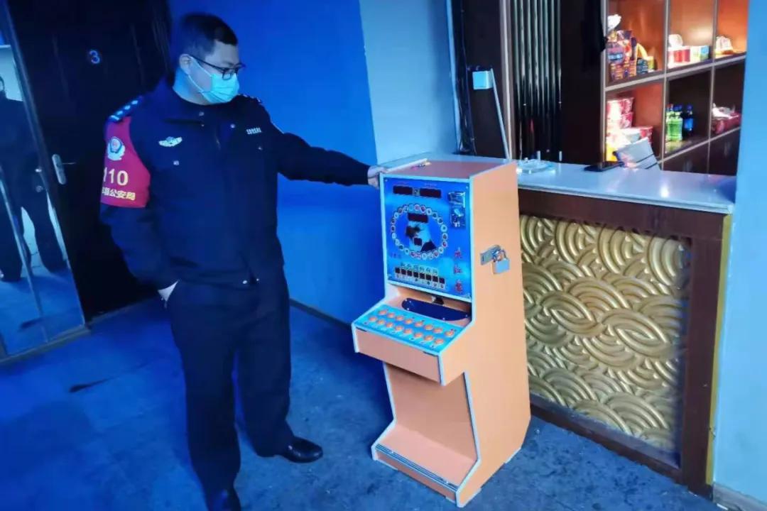 两男子因口角起冲突一人被拘留,两名男子发生纠纷后续