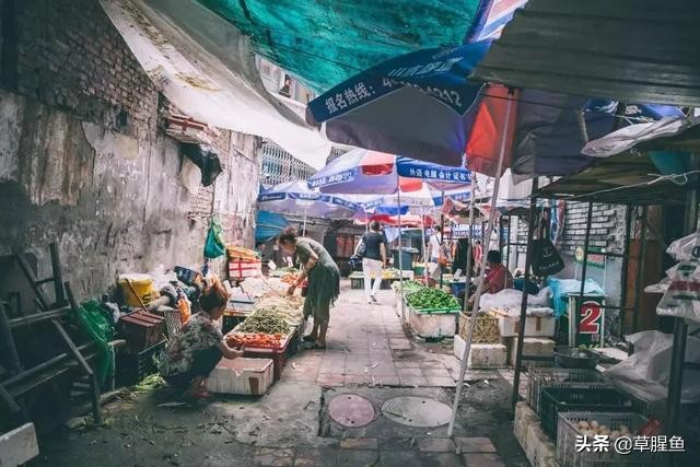 重庆解放碑附近苍蝇馆子前十名,重庆美食苍蝇馆子解放碑附近