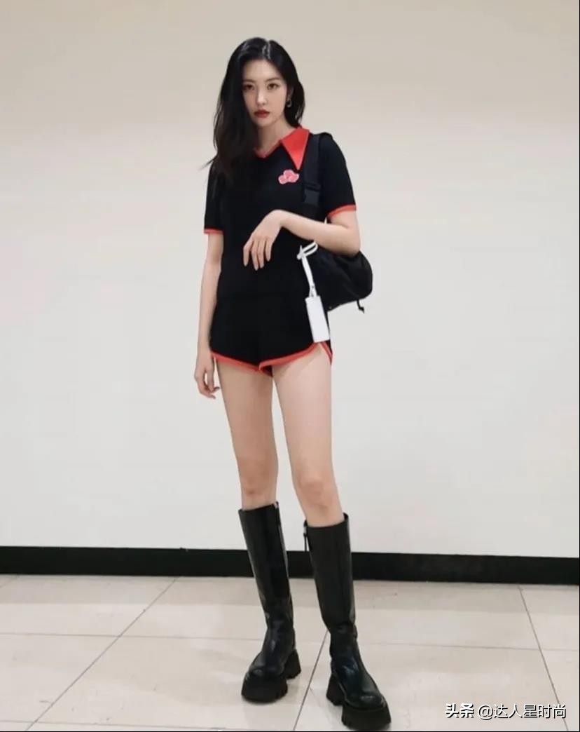 别再穿卫衣了今春这么穿才时髦,杨幂赵露思同款袄