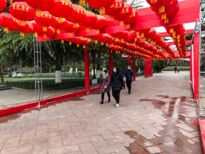 济南天下第一泉风景区开放首日,带你们“云逛”趵突泉、五龙潭……