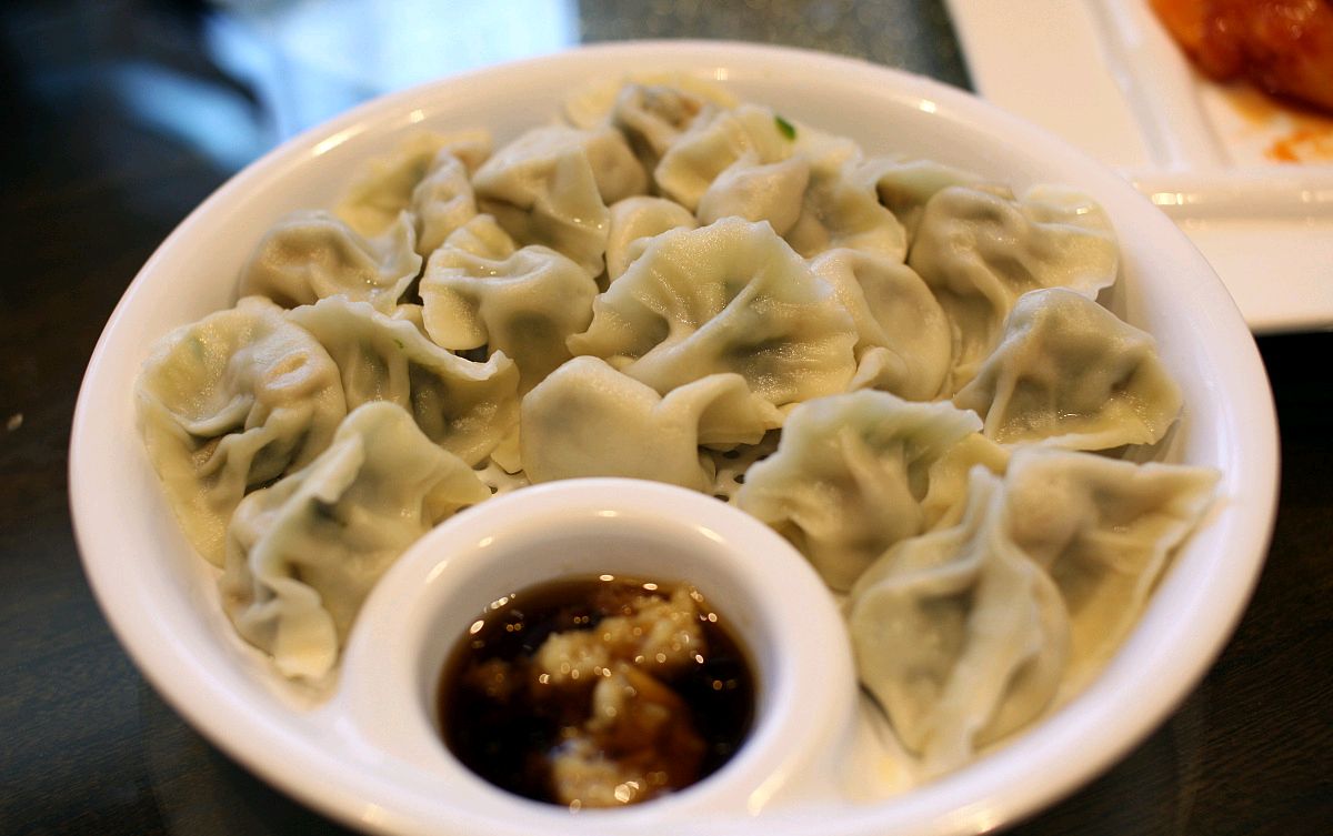 包萝卜馅饺子用去皮吗,包萝卜馅饺子要不要放葱姜