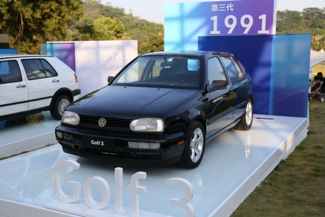 高尔夫8香不香,高尔夫8要买珠光白还是月岩灰