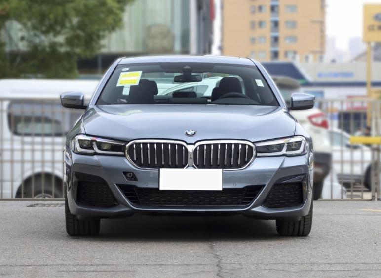 裸车价40万宝马5系,宝马五系42.19万