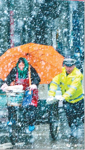 人民日报40年老照片全部,人民日报高质量短片