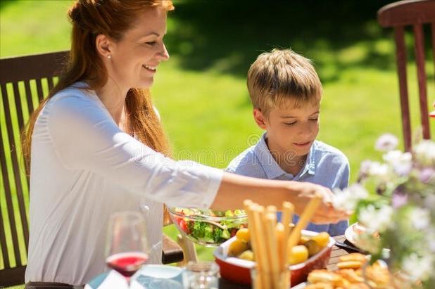 尿蛋白1+要警惕四种病,体检发现尿蛋白2+