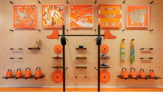 爱马仕在成都开健身房，里面都是妙龄富婆吗？