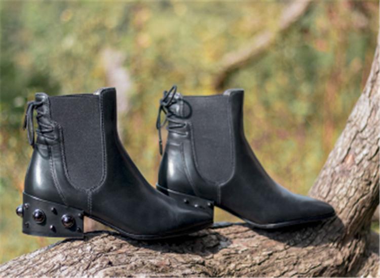 切尔靴女2022爆款洋气,切尔靴冬季搭配