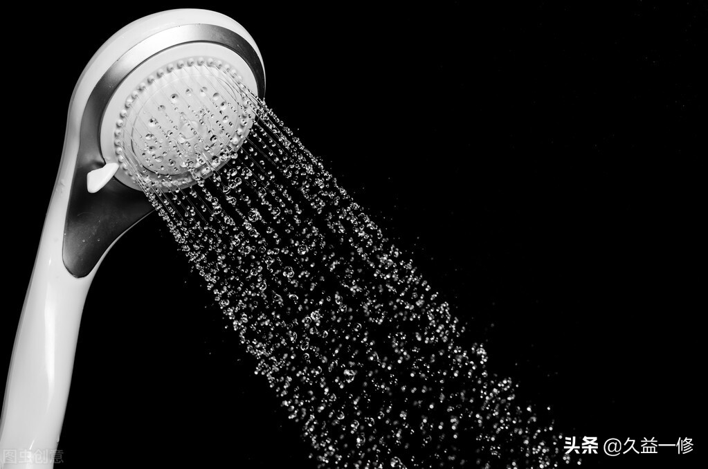 花洒打开漏水维修方法,花洒管漏水是花洒坏了吗