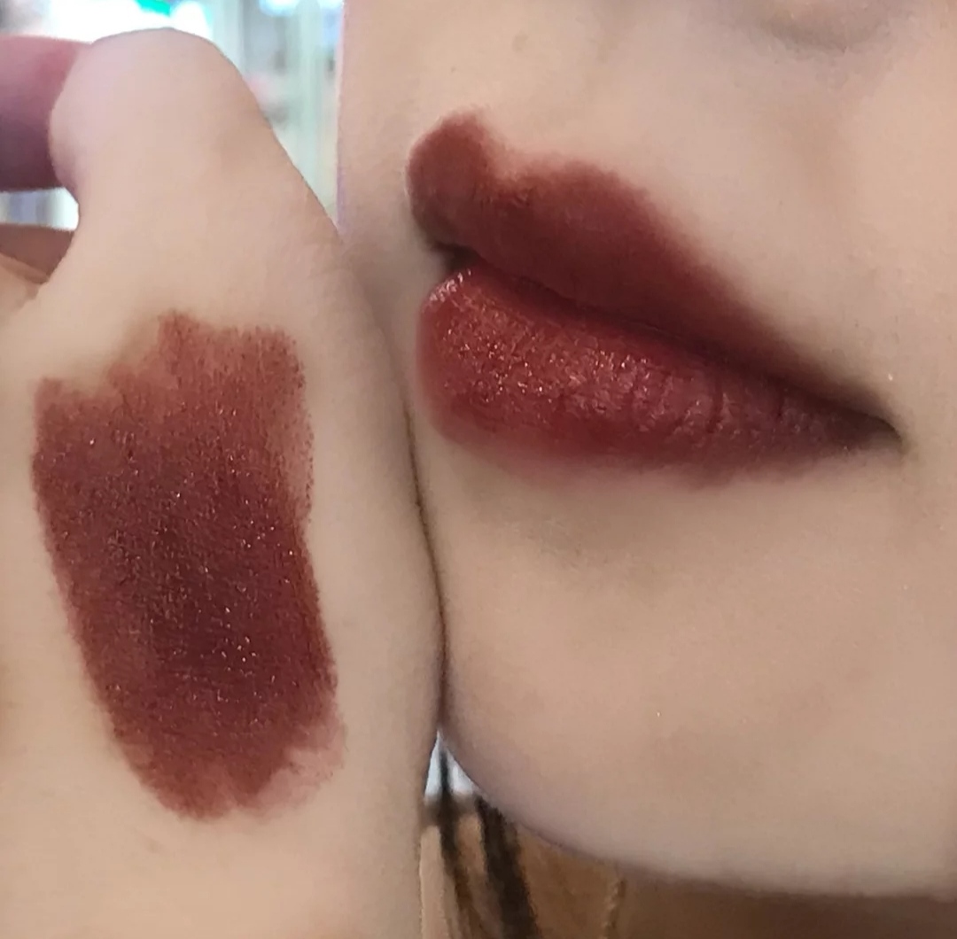 ysl冷门唇釉,ysl最新限定款粉色银管色号206