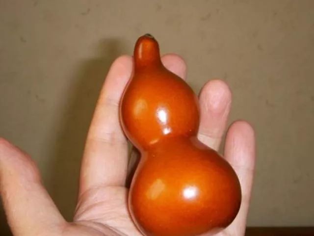 文玩手捻葫芦怎样快速盘红,文玩葫芦盘出最好的效果