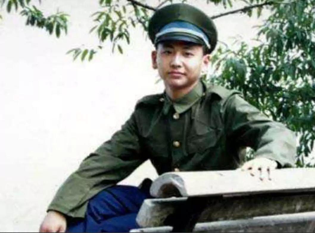 王伟一级英模和一等功,王伟被授予什么奖章