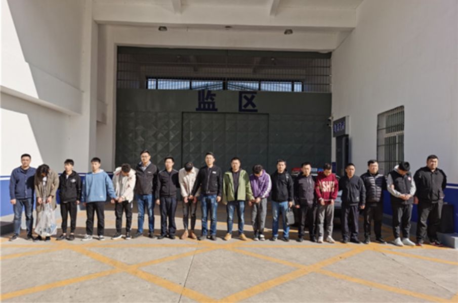 一网打尽的涉诈团伙抓捕现场,一网打尽涉案10亿