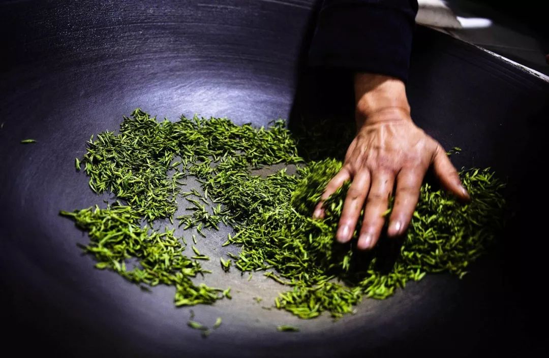 杭州西湖美景跟古诗里的一样迷人,杭州灵隐寺烟雨江南