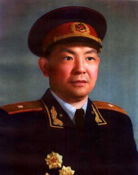 土匪谢文东和坏蛋是怎样炼成的,民国剿匪英雄谢文东