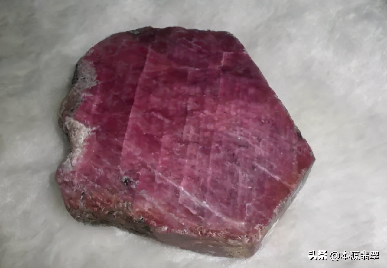 怎样的才是真正的宝石,怎样的珠宝玉石才算是天然的呢