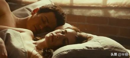 让人三观尽毁的欧美爱情电影,三部又甜又虐高分欧美爱情电影